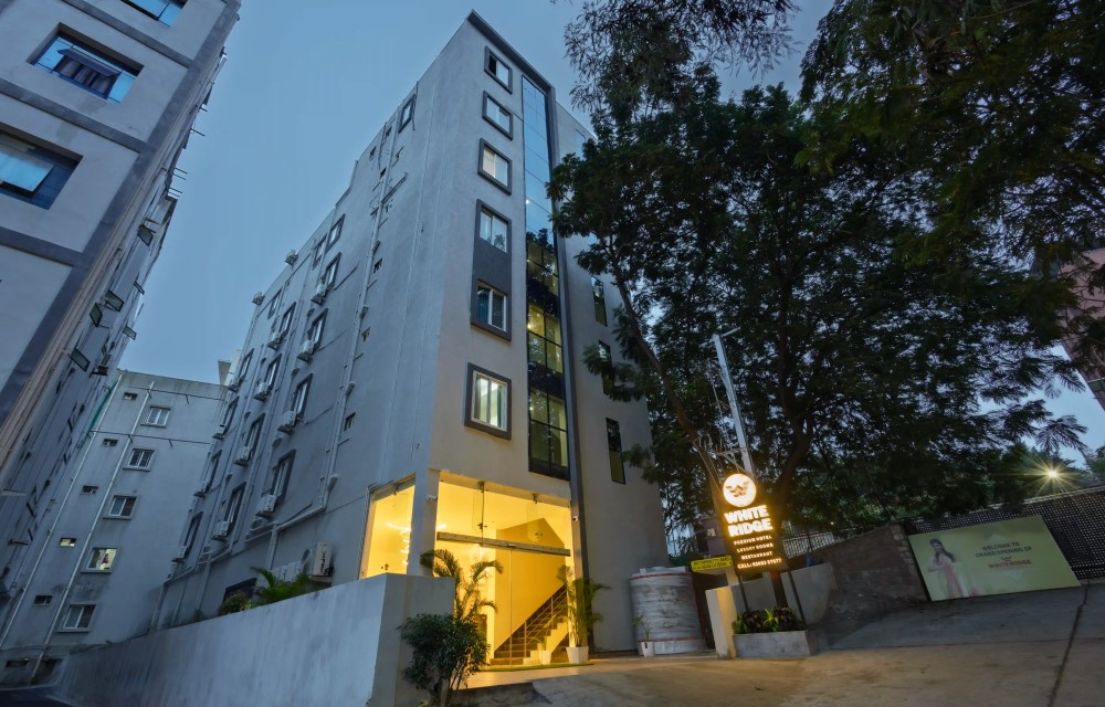 White ridge, HUDA Techno Enclave